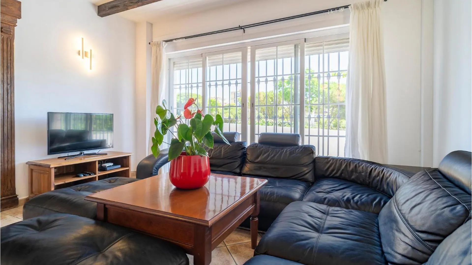 Amazing Home In Marbella With Kitchen Holiday home